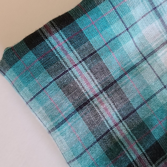 Plaid fringe scarf - Picture 2 of 3
